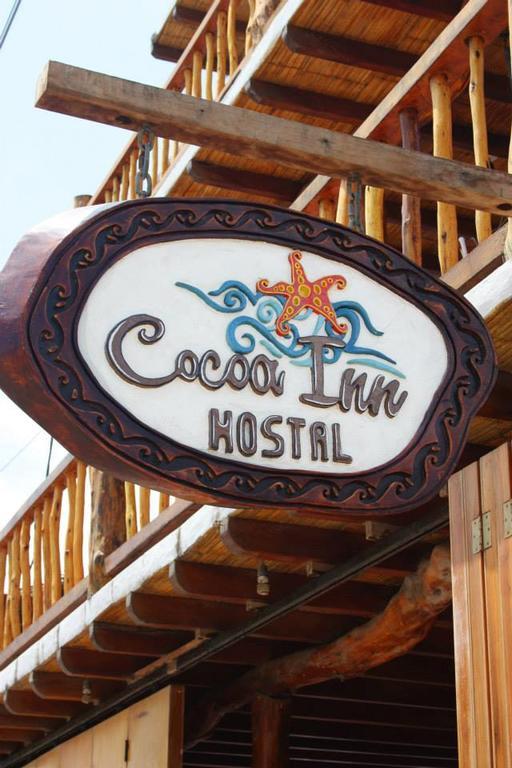 Cocoa Inn Hostal Каноа Екстериор снимка